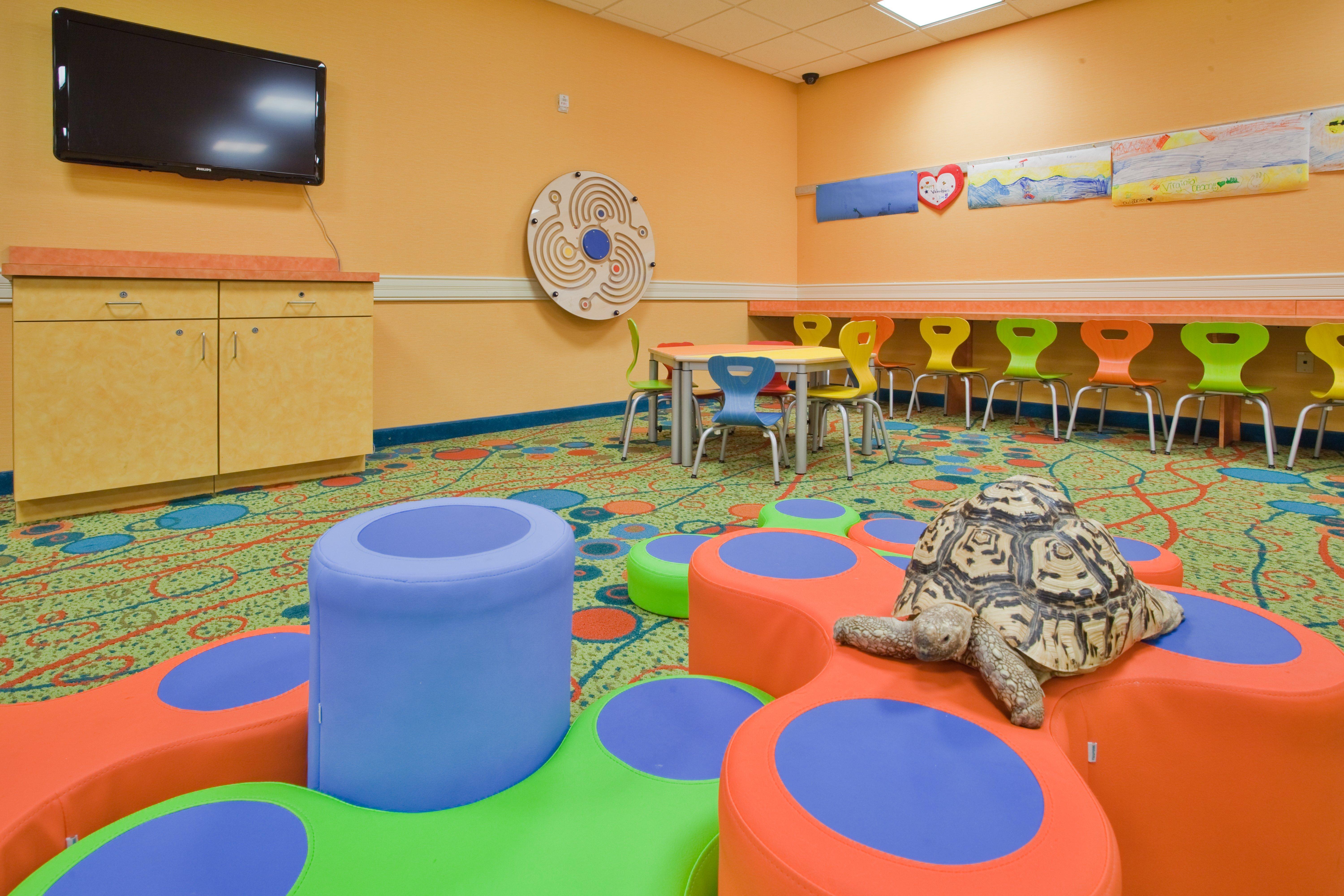 Holiday Inn & Suites Virginia Beach - North Beach By Ihg Buitenkant foto