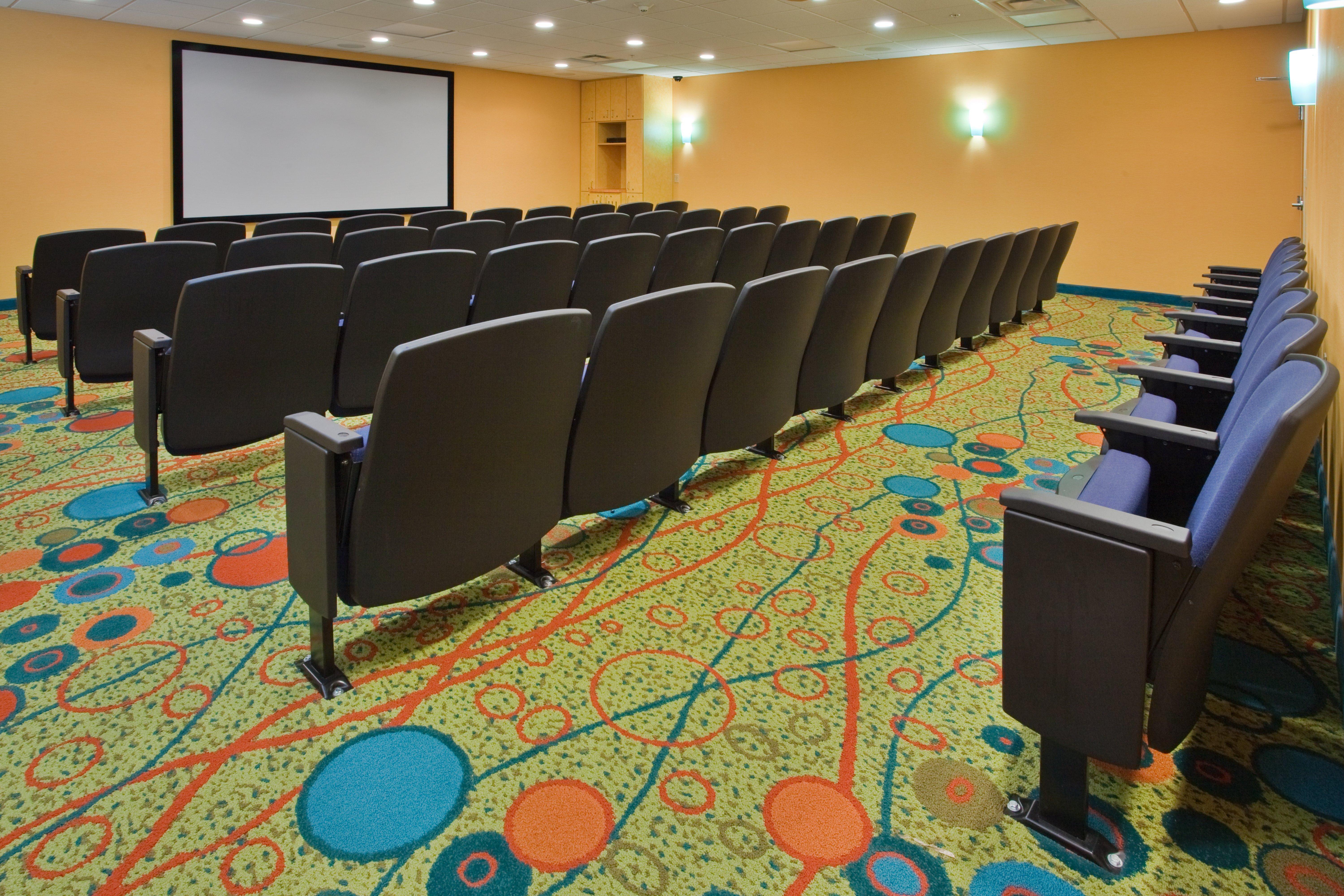 Holiday Inn & Suites Virginia Beach - North Beach By Ihg Buitenkant foto