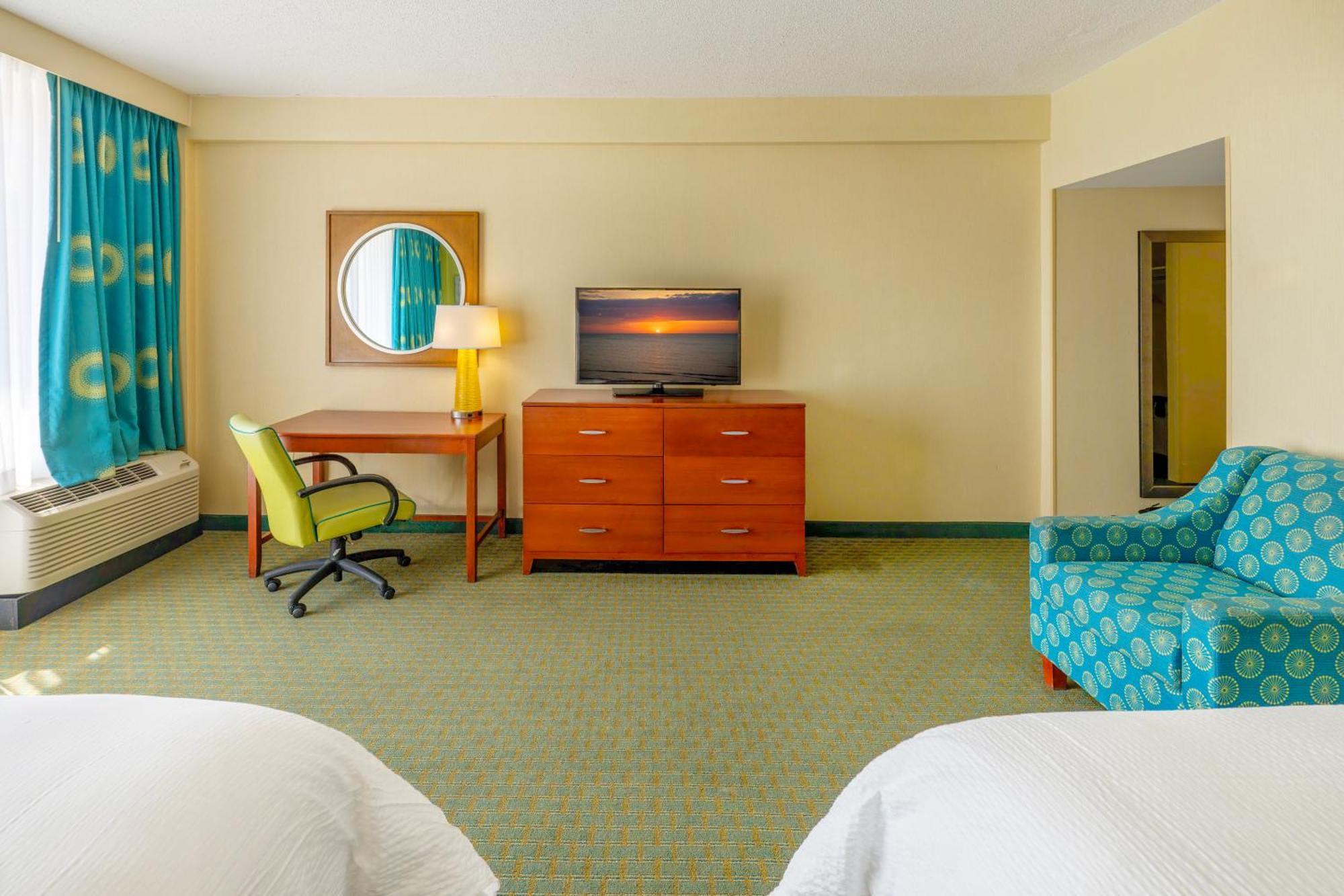 Holiday Inn & Suites Virginia Beach - North Beach By Ihg Buitenkant foto