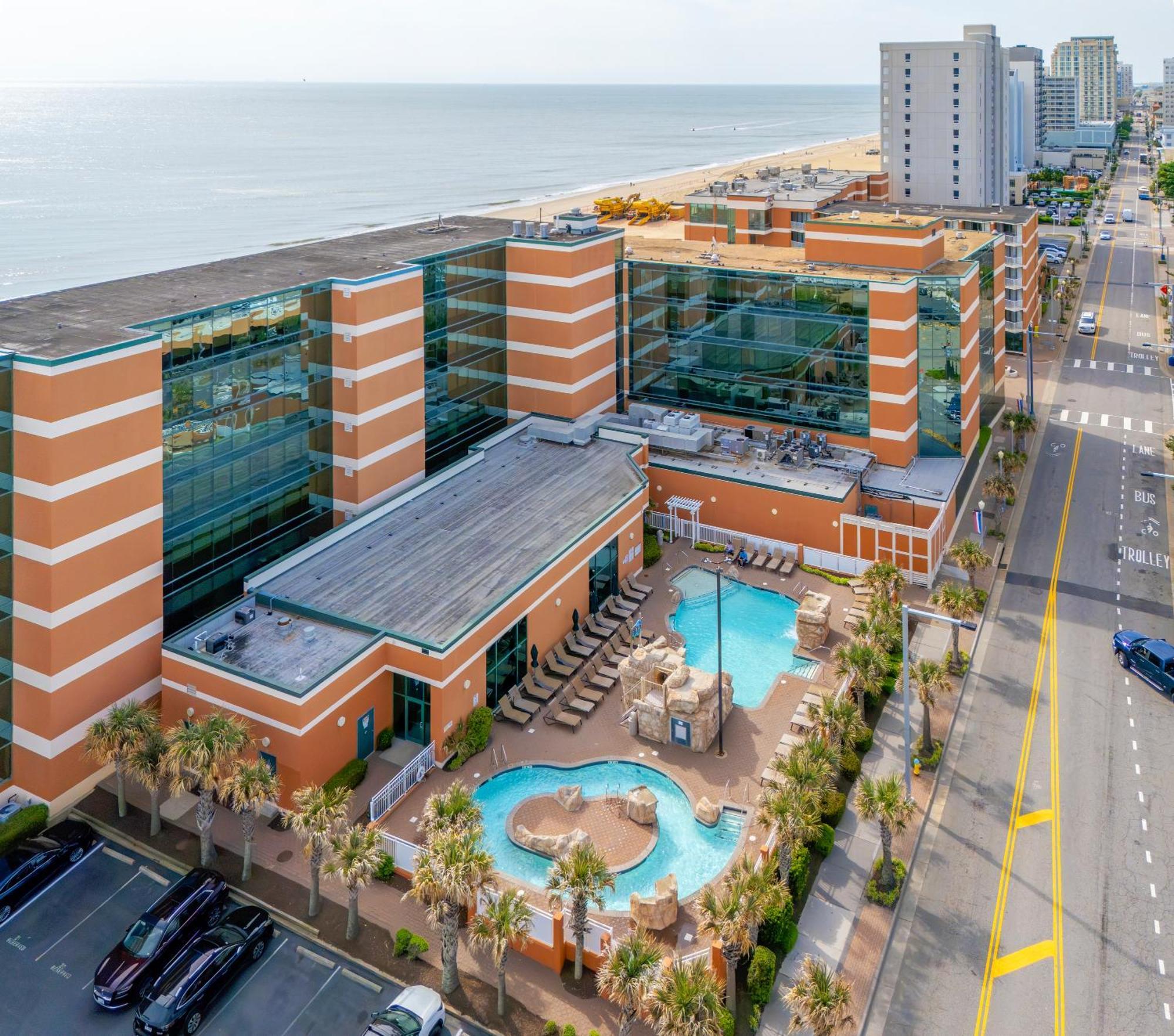 Holiday Inn & Suites Virginia Beach - North Beach By Ihg Buitenkant foto